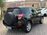 Begagnad Toyota RAV4 Luxury 150 HK (110 kW) 2010 Svart SUV