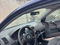 Usado VW Polo 75 CV (55 kW) 2004 Azul Utilitario