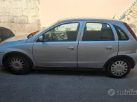 Usata Opel Corsa 60 CV (44 kW) 2004 Utilitaria