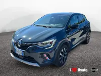 Usata Renault Captur Intens 101 CV (74 kW) 2023 Blu SUV