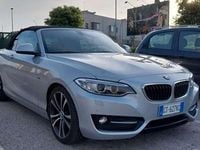 Usata BMW 220 Sport Line 190 CV (139 kW) 2015 Argento Cabrio