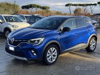 Second-hand Renault Captur Intens 160 CP (117 kW) 2022 Albastru SUV