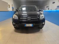 Usata Toyota RAV4 Luxury 150 CV (110 kW) 2009 Nero SUV