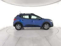 Usata Dacia Sandero Expression 101 CV (74 kW) 2023 Blu iron Berlina