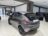 usata Lancia Ypsilon 1.3 MJT 16V 95 CV 5 porte S&S Ele