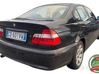 Usata BMW 318 143 CV (105 kW) 2003 Nero Berlina