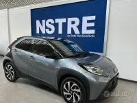 Usata Toyota Aygo X Trend 72 CV (52 kW) 2025 Bianco SUV