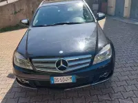 Usata Mercedes C220 Elegance 170 CV (125 kW) 2009 Nero Station wagon