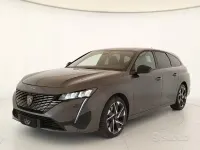Usata Peugeot 308 SW Allure 131 CV (96 kW) 2023 Grigio Station wagon