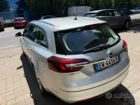 Usata Opel Insignia Sport 140 CV (102 kW) 2014 Grigio Station wagon