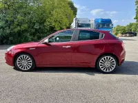 Usata Alfa Romeo Giulietta Distinctive 170 CV (125 kW) 2010 Rosso Utilitaria