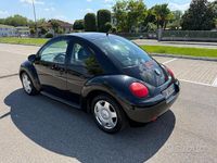 Usata VW Beetle 116 CV (85 kW) 2000 Nero Utilitaria