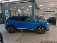 Usata Peugeot 2008 Allure 131 CV (96 kW) 2023 Blu SUV