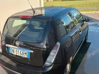 Usata Lancia Ypsilon 60 CV (44 kW) 2008 Nero Utilitaria