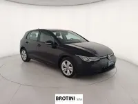 Usata VW Golf VII Life 116 CV (85 kW) 2021 Nero Utilitaria