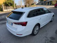 Usata Skoda Octavia Executive 116 CV (85 kW) 2021 Bianco Station wagon