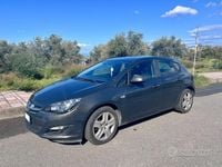 Usata Opel Astra 110 CV (80 kW) 2014 Grigio Berlina