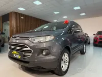 Usado Ford Ecosport 95 CV (69 kW) 2016 Gris SUV