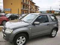 Usata Suzuki Grand Vitara 106 CV (77 kW) 2006 Grigio SUV