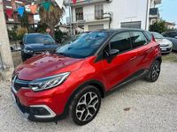 Usata Renault Captur Intens 110 CV (80 kW) 2017 Rosso SUV