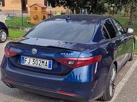 Usata Alfa Romeo Giulia 150 CV (110 kW) 2017 Blu Berlina