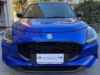 Usata Suzuki Swift 83 CV (61 kW) 2024 Blu oceania / tetto nero Utilitaria