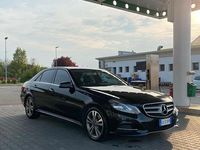 Usata Mercedes E220 Premium 170 CV (125 kW) 2013 Nero Berlina