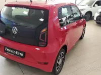 Usata VW up! move up! 60 CV (44 kW) 2019 Rosso Utilitaria
