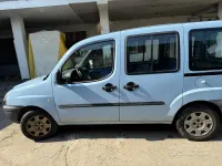 Usata Fiat Doblò 103 CV (75 kW) 2005 Blu Monovolume