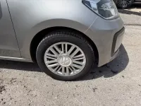 Usata VW up! Move 65 CV (47 kW) 2021 Grigio Utilitaria