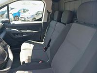 Käytetty Peugeot Partner Premium 136 HP (100 kW) 2022 Valkoinen Tila-auto