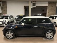 Usata Mini Cooper 120 CV (88 kW) 2007 Nero Utilitaria