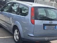 Usata Ford Focus S 116 CV (85 kW) 2005 Blu Station wagon