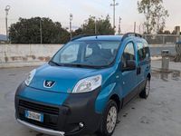 Usata Peugeot Bipper Outdoor 68 CV (50 kW) 2010 Verde Monovolume