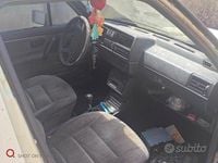 Begagnad VW Jetta 60 HK (44 kW) 1987 Vit Sedan