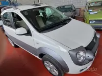 Usata Fiat Panda 4x4 75 CV (55 kW) 2011 Bianco Utilitaria