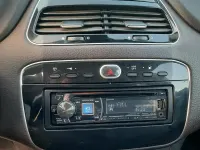 Usata Fiat Grande Punto Dynamic 69 CV (50 kW) 2010 Bianco Utilitaria