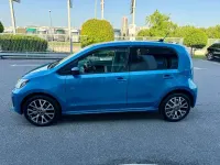Usata VW e-up! 61 kW (83 CV) 2021 Blu/azzurro Utilitaria