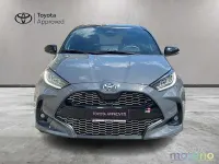 Usata Toyota Yaris Hybrid Sport 131 CV (96 kW) 2025 Grigio Berlina