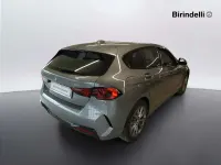 Nuova BMW 118 150 CV (110 kW) 2025 Skyscraper grey metallic Utilitaria