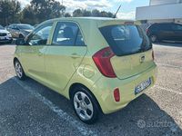 Usata Kia Picanto City 69 CV (50 kW) 2011 Giallo Utilitaria
