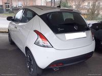 Usata Lancia Ypsilon S 69 CV (50 kW) 2022 Bianco Utilitaria