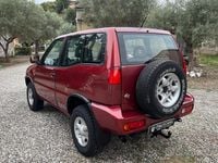 Usata Nissan Terrano SE 100 CV (73 kW) 1996 Rosso SUV