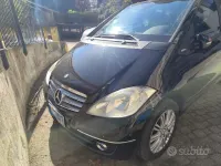 Usata Mercedes A160 95 CV (69 kW) 2011 Nero Utilitaria