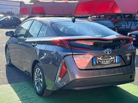 Usata Toyota Prius 99 CV (72 kW) 2022 Grigio Berlina