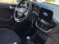 Usata Ford Fiesta Titanium 75 CV (55 kW) 2017 Grigio Utilitaria