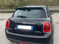 Käytetty Mini Cooper D 116 HP (85 kW) 2015 Musta Viistoperä