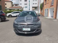 Usata Opel Astra Cosmo 136 CV (100 kW) 2014 Grigio Station wagon
