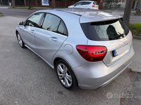 Usata Mercedes A160 Premium 90 CV (66 kW) 2015 Grigio Berlina