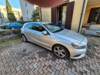 Usata Mercedes A180 109 CV (80 kW) 2013 Grigio Berlina
